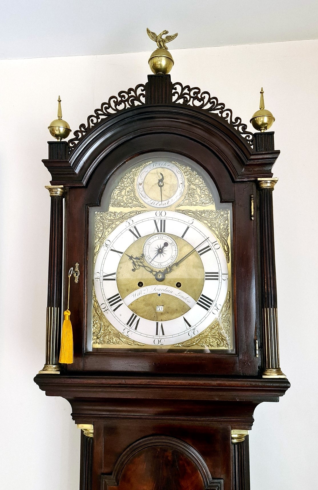 Jourdain-longcase-clock Hood detail